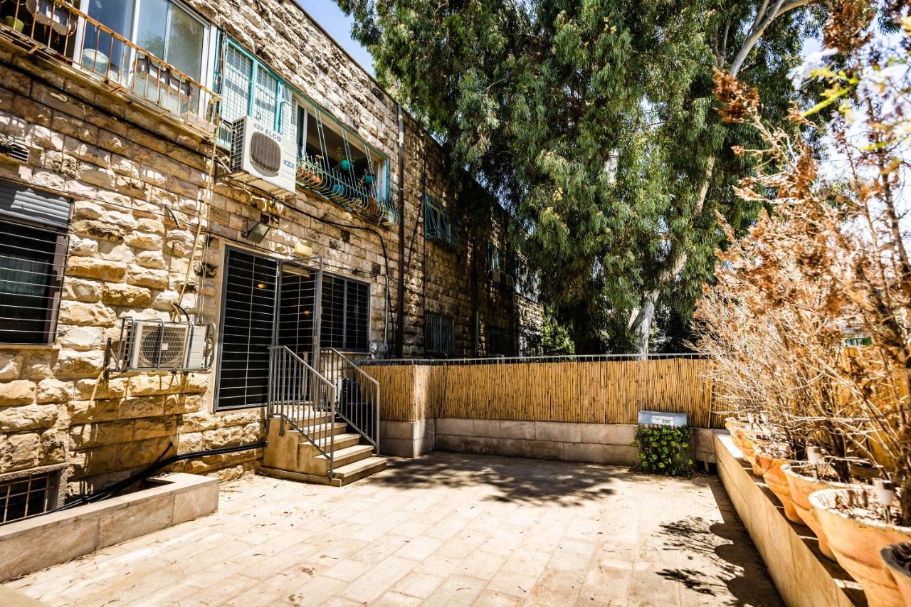 Central On Hapalmach- 3-Bdr Apartment Jerusalem Exterior photo